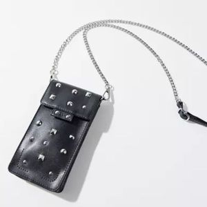 New Núnoo Florence Rivet Crossbody Phone Bag!!🔥🔥🔥